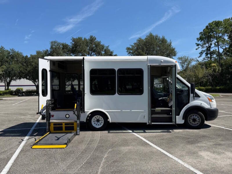 ford transit cutaway 2019 1FDES6PM6KKB87615 image ford transit cutaway 2019 1FDES6PM6KKB87615 image